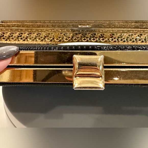 Vintage Ideal - Black Patent Leather, Lizard-Skin-Embossed Clutch/Purse EUC - Picture 9 of 17